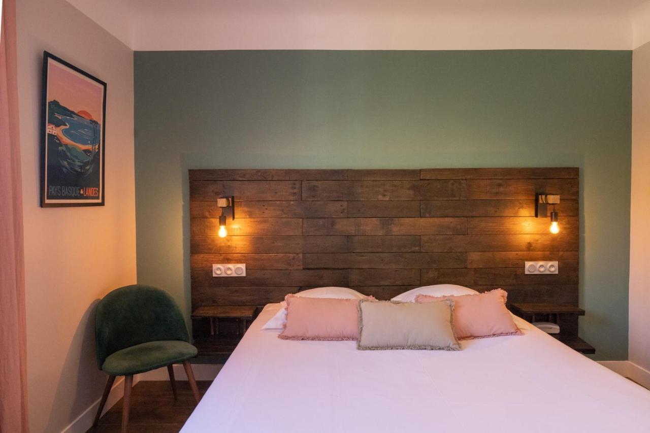 Logis Hotel St Sylvestre Aldudes Buitenkant foto
