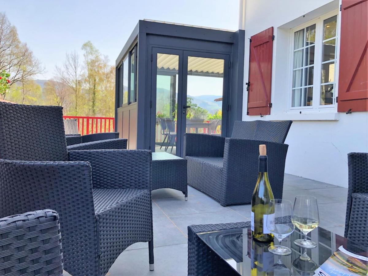 Logis Hotel St Sylvestre Aldudes Buitenkant foto