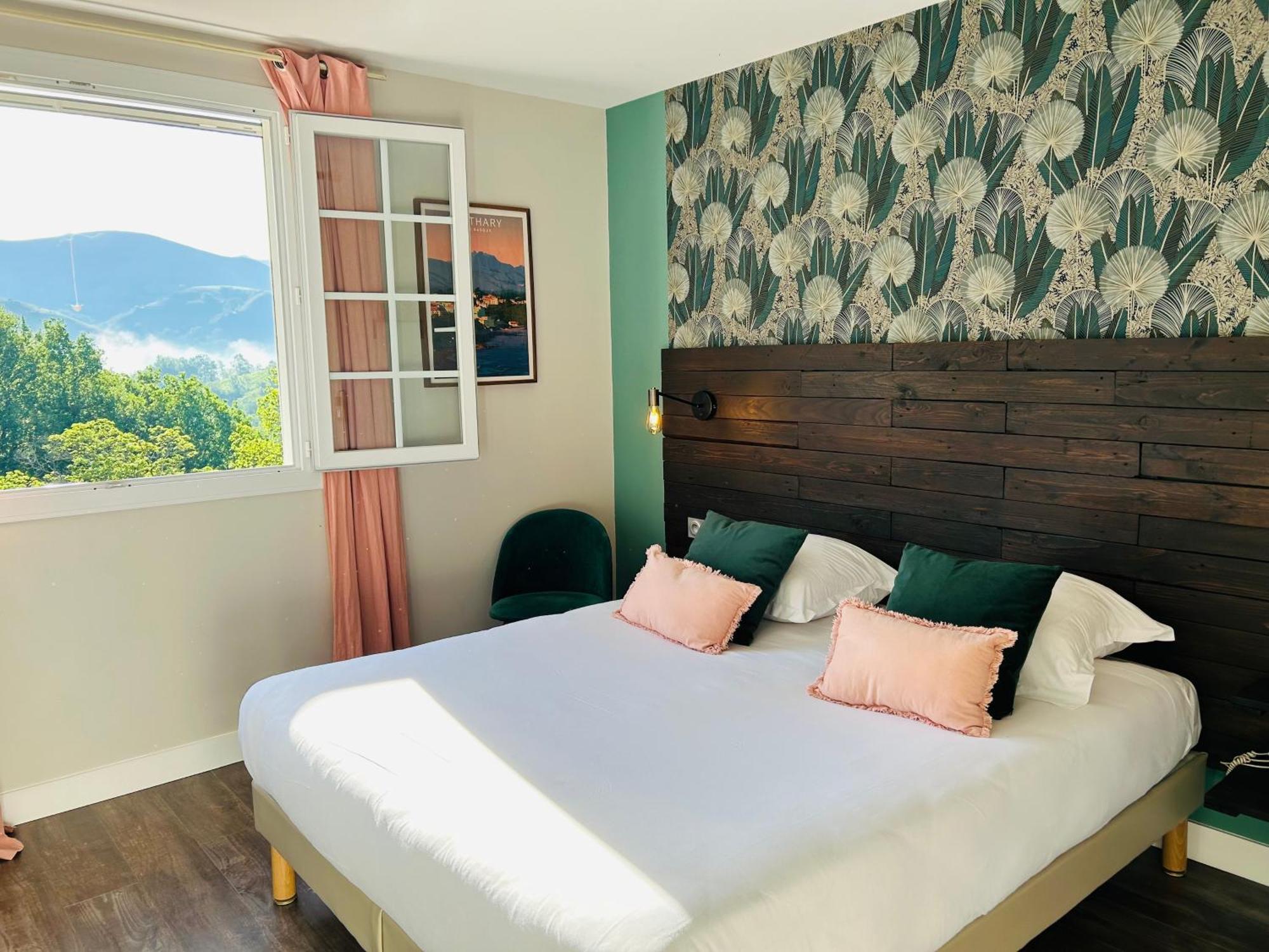 Logis Hotel St Sylvestre Aldudes Buitenkant foto