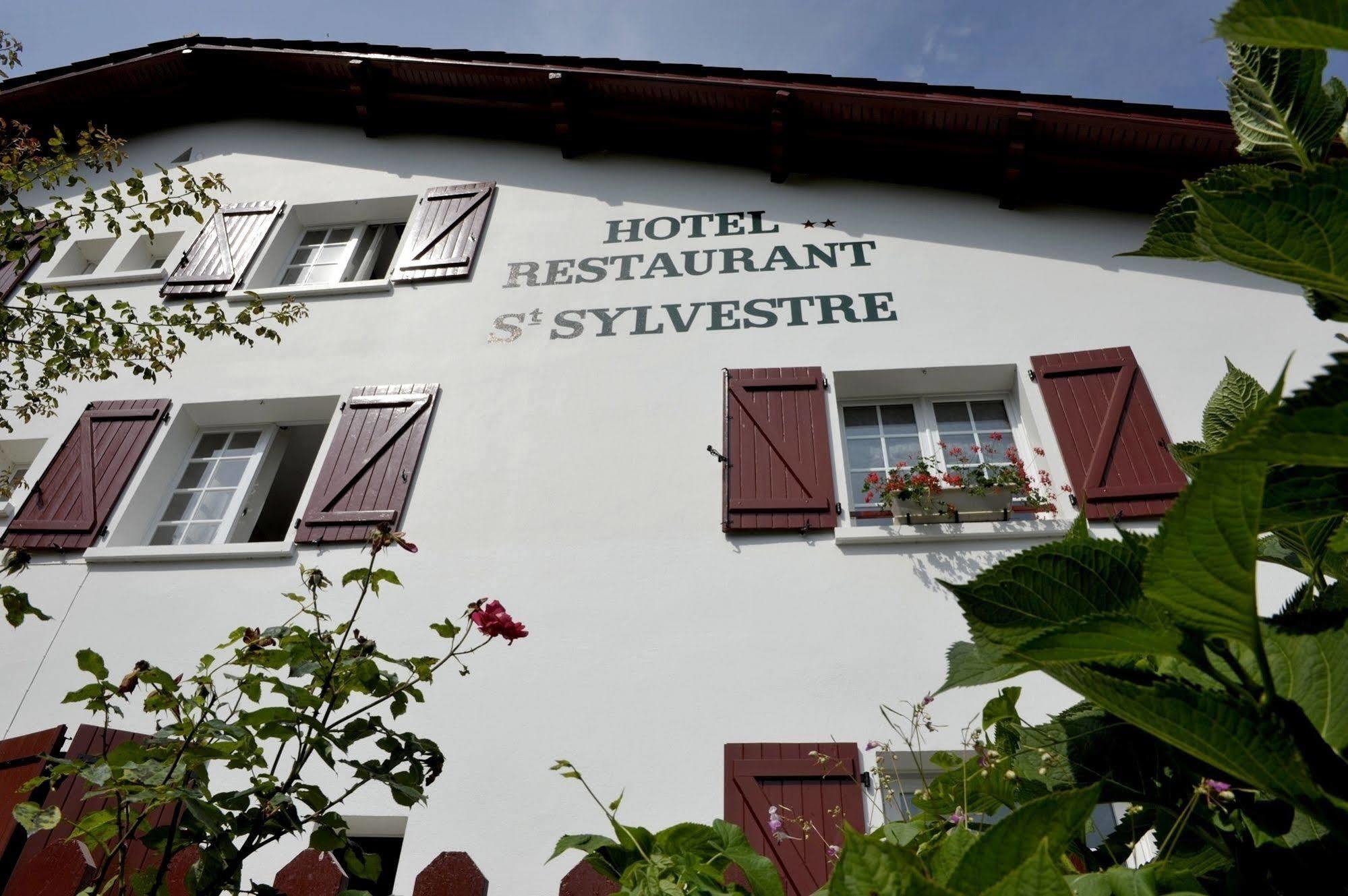Logis Hotel St Sylvestre Aldudes Buitenkant foto