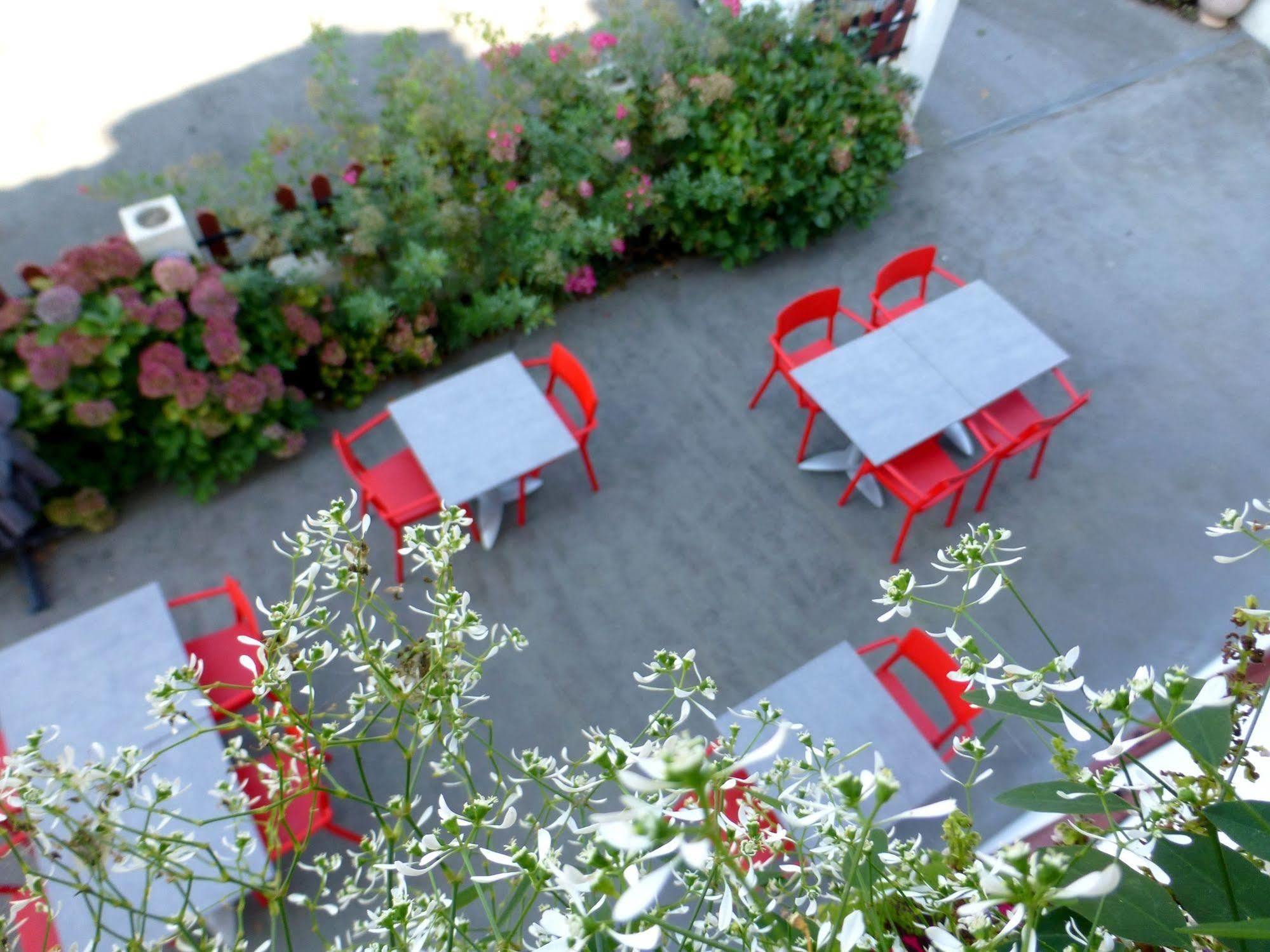Logis Hotel St Sylvestre Aldudes Buitenkant foto